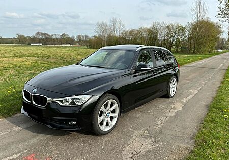 BMW 320d Touring - LED (adaptiv) - HUD - Panorama