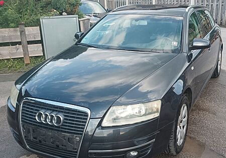 Audi A6 2.4 multitronic Avant -
