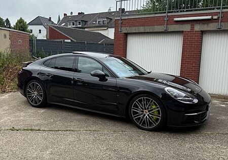Porsche Panamera 4 E-Hybrid - Pano - Chrono - Sportabgas