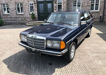 Mercedes-Benz 300 TDT