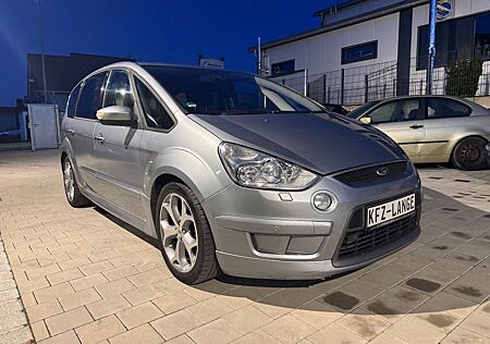 Ford S-Max Titanium S