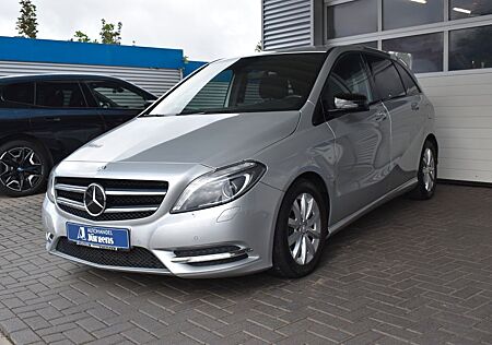 Mercedes-Benz B 200 /XENON/NIGHT/PDC
