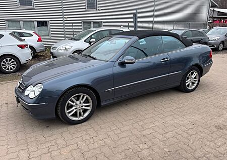 Mercedes-Benz CLK 240 AVANTGARDE*Vollleder*Comand*SHZ*UVM.