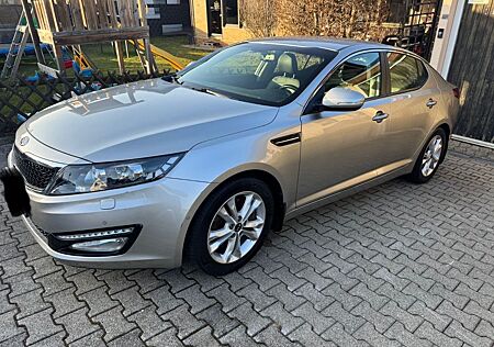 Kia Optima gepflegt, 1. Hand und neuer TÜV