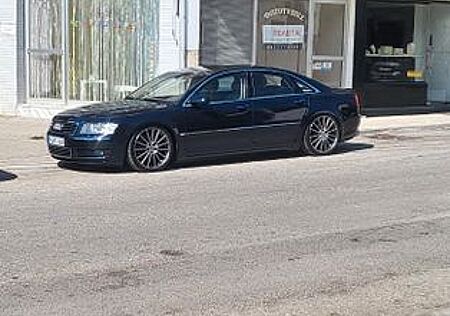 Audi A8 L 4.2 tiptronic quattro -