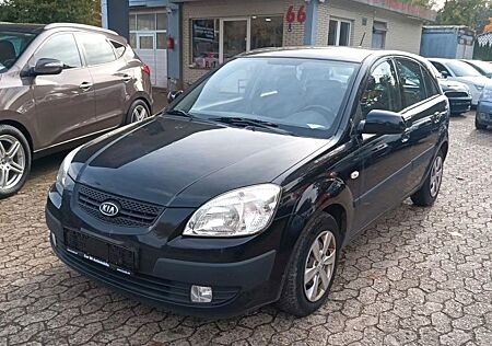 Kia Rio 1.4 EX / Klimaanlage / 2. Hand /