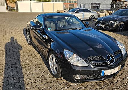 Mercedes-Benz SLK 200 FACELİFT, PDC V+H, SİTZH. TOP ZUSTAND!!!