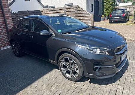 Kia XCeed 1.5 T-GDI DCT Spirit Spirit