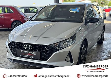Hyundai i20 CONNECT & GO 1.0 TGDI BOSE NAVI AHK SHZ RFK