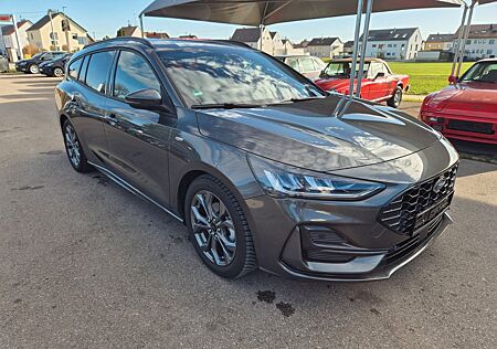 Ford Focus Turnier 1.0 ST-Line 3.39% Finanzierung