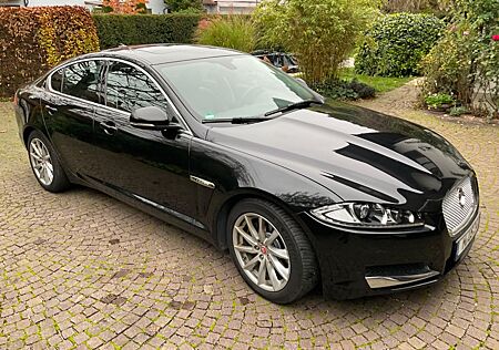 Jaguar XF 3.0 L V6 Diesel