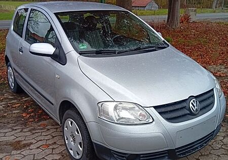 VW Fox Volkswagen 1,2 Wenig Kilometer - Top Zustand