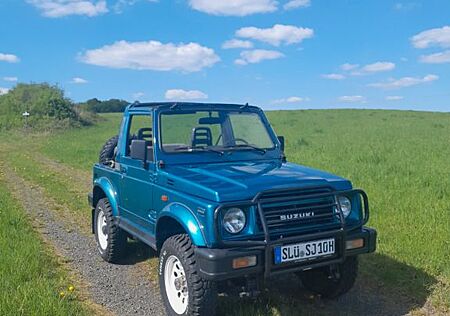 Suzuki SJ Samurai Deluxe Cabrio Deluxe