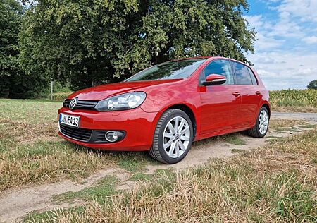 VW Golf Volkswagen 1.4 TSI 90 kW Highline Highline