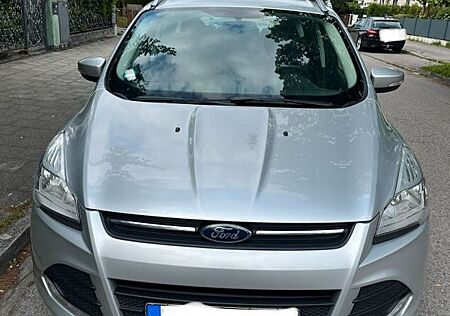Ford Kuga 2,0 TDCi 2x4 103kW Euro 5 , 1- Hand