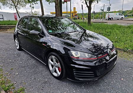 VW Golf Volkswagen VII Lim. GTI Performance BMT Automatik