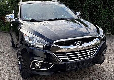 Hyundai Tucson Standheizung Rückfahrkamera 4WD
