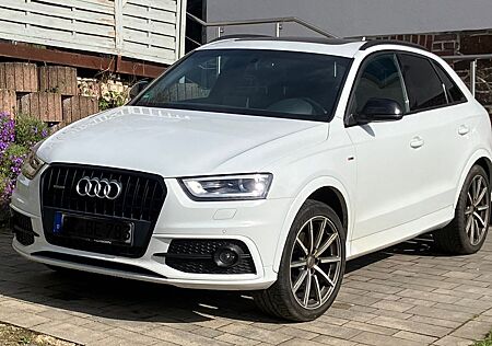 Audi Q3 2.0 TDI 130kW S tronic quattro/ Panorama
