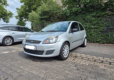 Ford Fiesta 1,3 44 kW