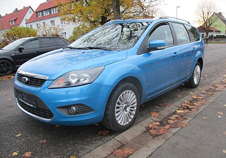 Ford Focus 1.6 Ti-VCT Titanium/Wenig KM!TÜV NEU/8f-Be