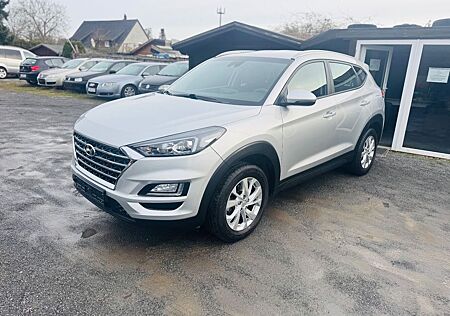 Hyundai Tucson 1.6 Trend 2WD/Navi Kamera TOP Zustand