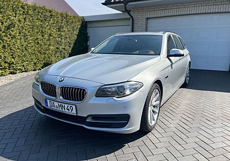 BMW 530d T, Komfortsitze, AHK, Pano, HeadUp, Keyless