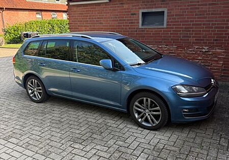 VW Golf Volkswagen 2.0 TDI DSG Highline Standheizung AHK