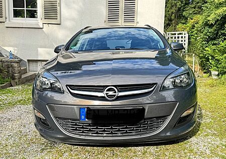 Opel Astra Sports Tourer 1.4 T ecoFL ENERGY