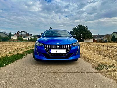 Peugeot 208 PureTech 100 Allure Pack Allure Pack