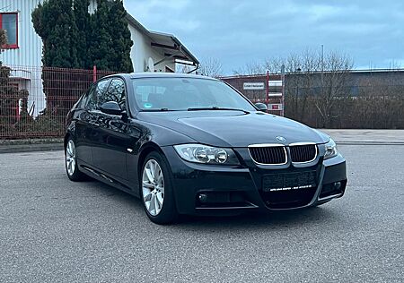 BMW 318i Lim. *M-Paket*Shadow*Leder*Navi*MFL*ALU