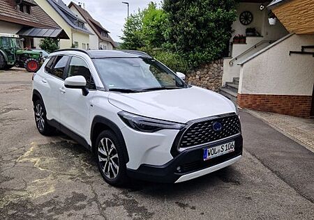 Toyota Corolla Cross 2.0-l-VVT-i Hybrid Team Deutsc...