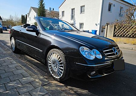 Mercedes-Benz CLK 200 Cabrio KOMPRESSOR AVANTGARDE Sportpacket