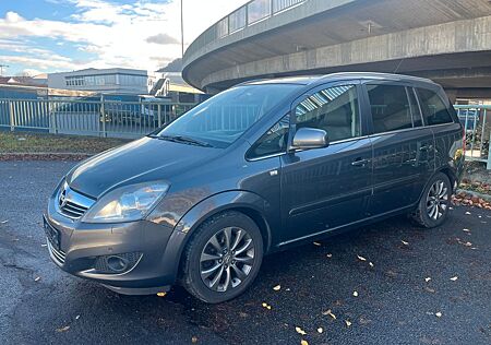 Opel Zafira B Innovation