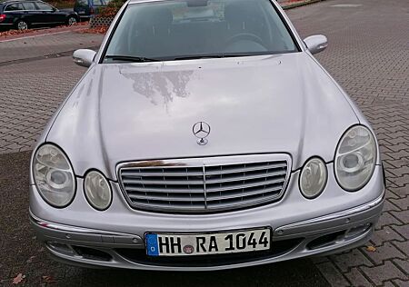 Mercedes-Benz E 220 CDI AVANTGARDE Avantgarde