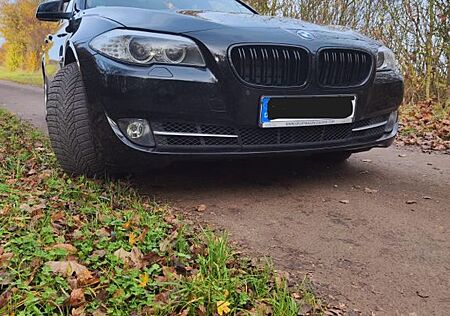 BMW 528i Touring