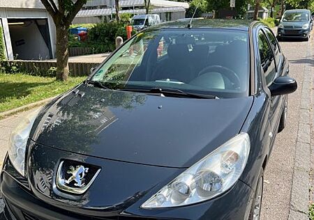 Peugeot 206 +