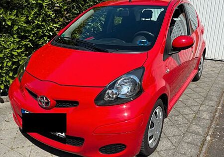 Toyota Aygo (X) Aygo (X) 1,0 -