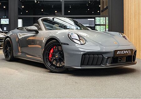 Porsche 992 .2 Cabrio Carrera 4 GTS Carbon Pakket Lif