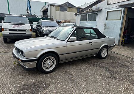 BMW 318i Cabrio E30 Leder SHZ