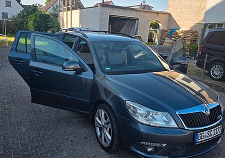 Skoda Octavia 2.0 TDI DSG RS Combi RS
