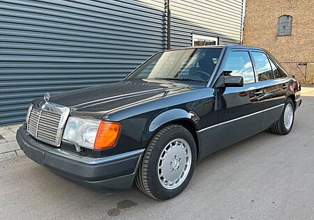 Mercedes-Benz 300