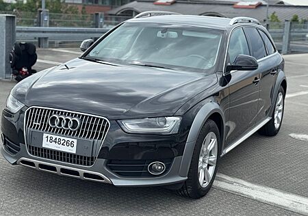 Audi A4 Allroad 3.0 TDI S tronic quattro -