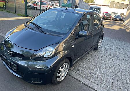 Toyota Aygo (X) Aygo AYGO Cool 1.Hand,Klima,Wenig KM