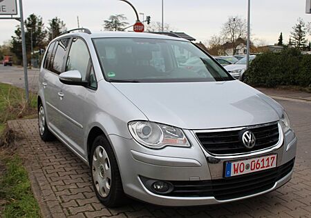 VW Touran Volkswagen 1.9 TDI Comfortline BlueMotion Tech