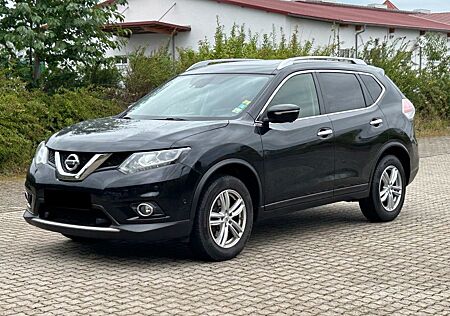Nissan X-Trail Tekna *Automatik**7 Sitzer* *360° *Pano*