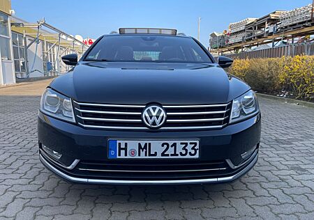 VW Passat Volkswagen 2.0 TDI 125kW Exclusive BlueMotion Te...