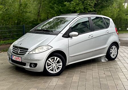 Mercedes-Benz A 170 *AUTOMATIK*PANO*NAVI*KLIMA*SZHG*PDC*