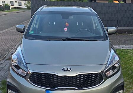 Kia Carens 1.6 GDI Dream-Team Edition Dream-Team...