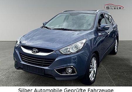 Hyundai ix35 gebraucht kaufen Hyundai ix35 Premium AWD*Allrad*Navi*Pano*Automatik*Tüv*