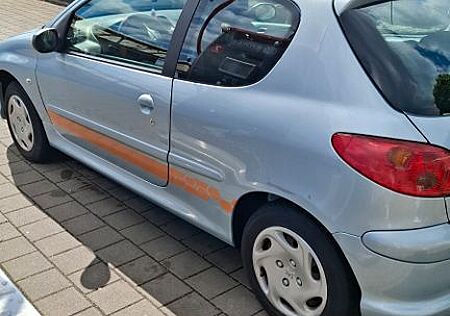 Peugeot 206 CC Roland Garros 110 Automatik Roland Garros